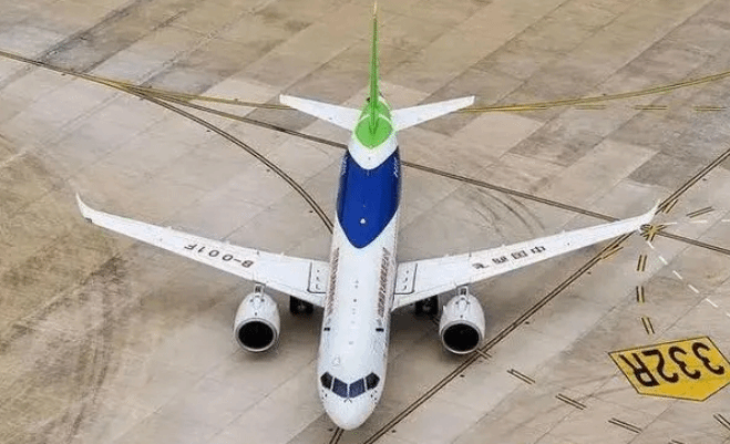 国产C919飞机和ARJ21飞机将首次抵港展出