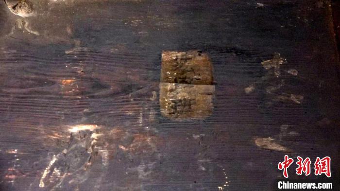 梁枋上的簽到字樣 張倩龍 攝 梁枋上的簽到字樣 張倩龍 攝