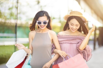 什么才是女生的精致人生？腹有诗书气自华