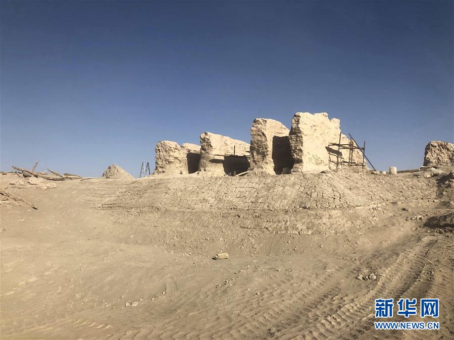 (圖文互動(dòng))(2)新疆搶險(xiǎn)加固樓蘭古城三間房和佛塔遺址